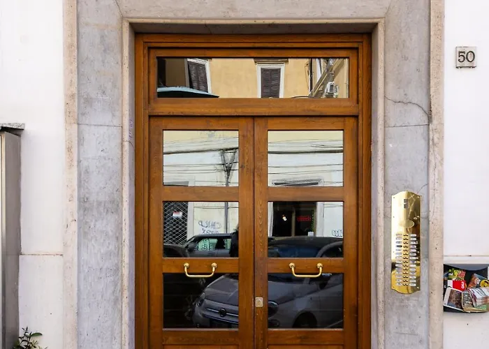 La Dolce - Testaccio Authentic District 2 Apartment